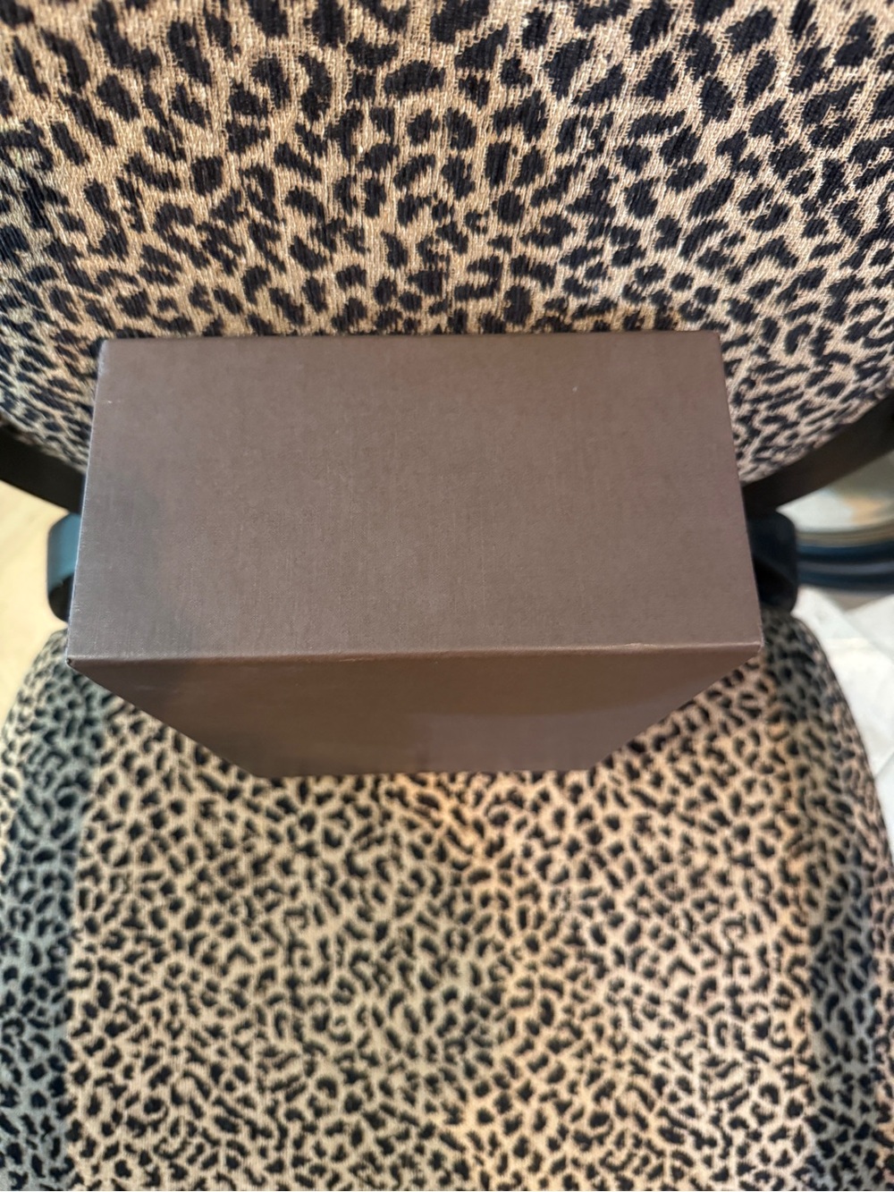 Accessory Box Identification - Picture 4 of 15